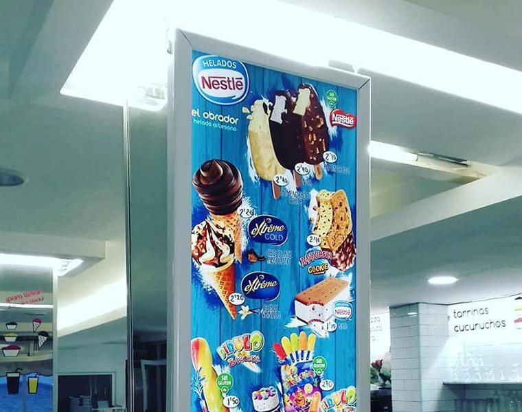 luminoso led carta de helados Nestlé